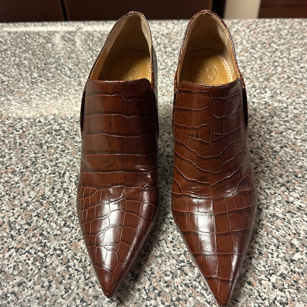 Tory Burch Georgina Croco Embossed Leather Boots 7 1/2 - Picture 11 of 17